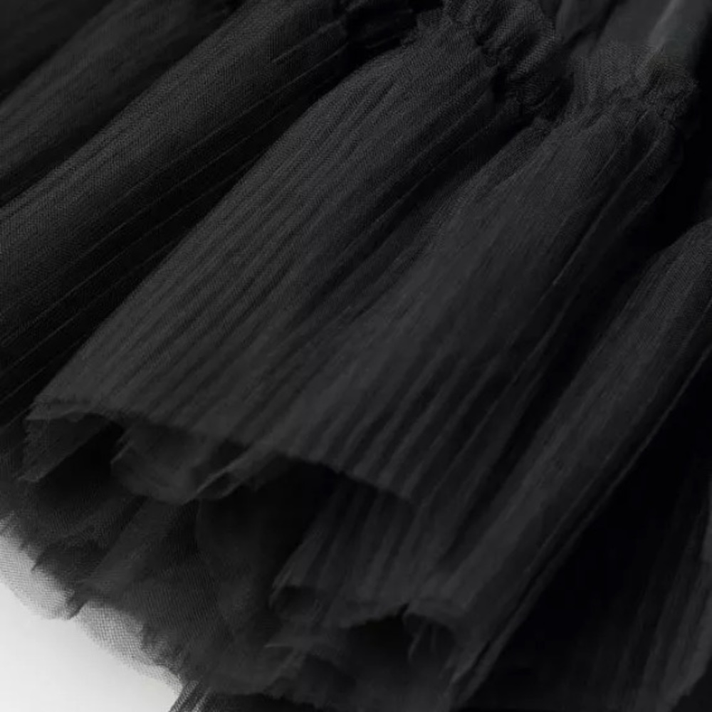 Black tulle skirt, New with tags...Sandra Mansour - Picture 3 of 4